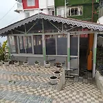 The Kaizer Valley Hotel