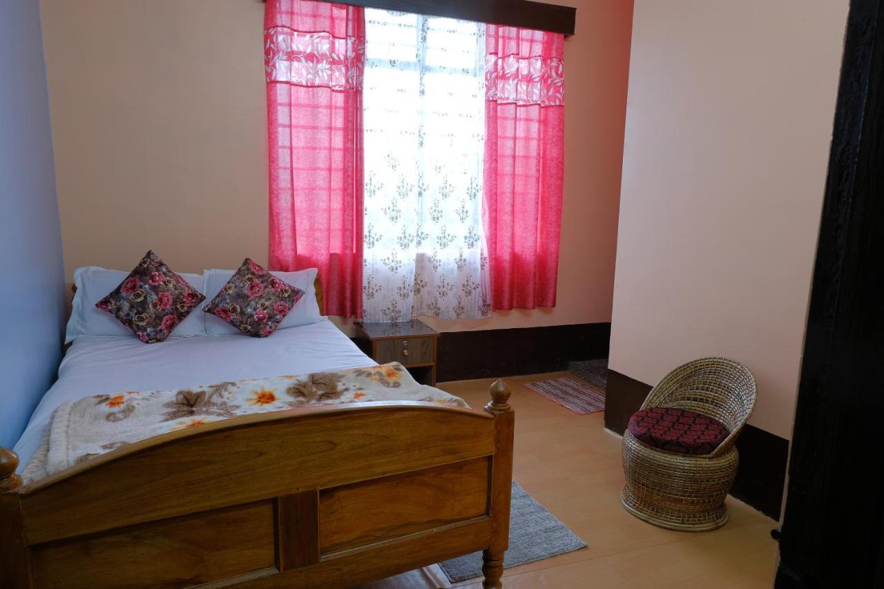 Down Town Homestay Bed & Breakfast Kurseong