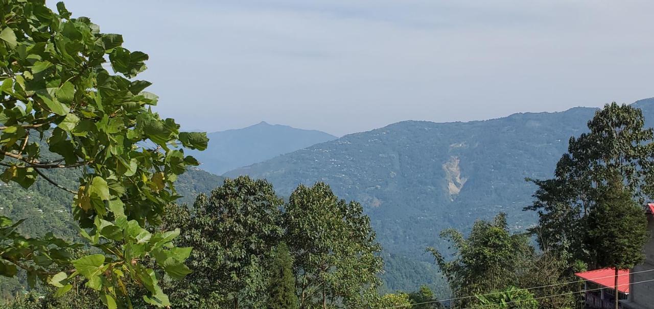 Khee * Kurseong