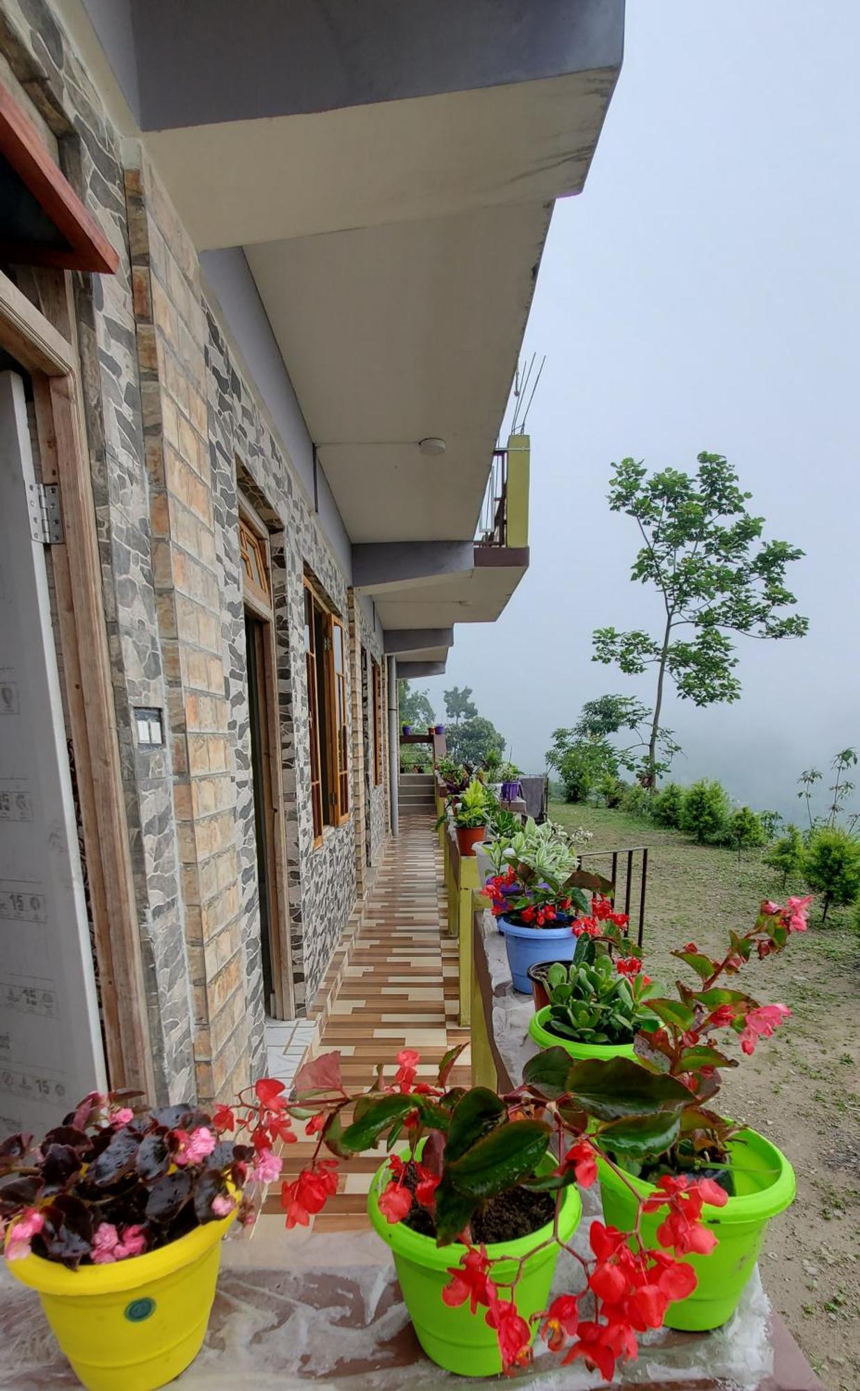 Khee Homestay *