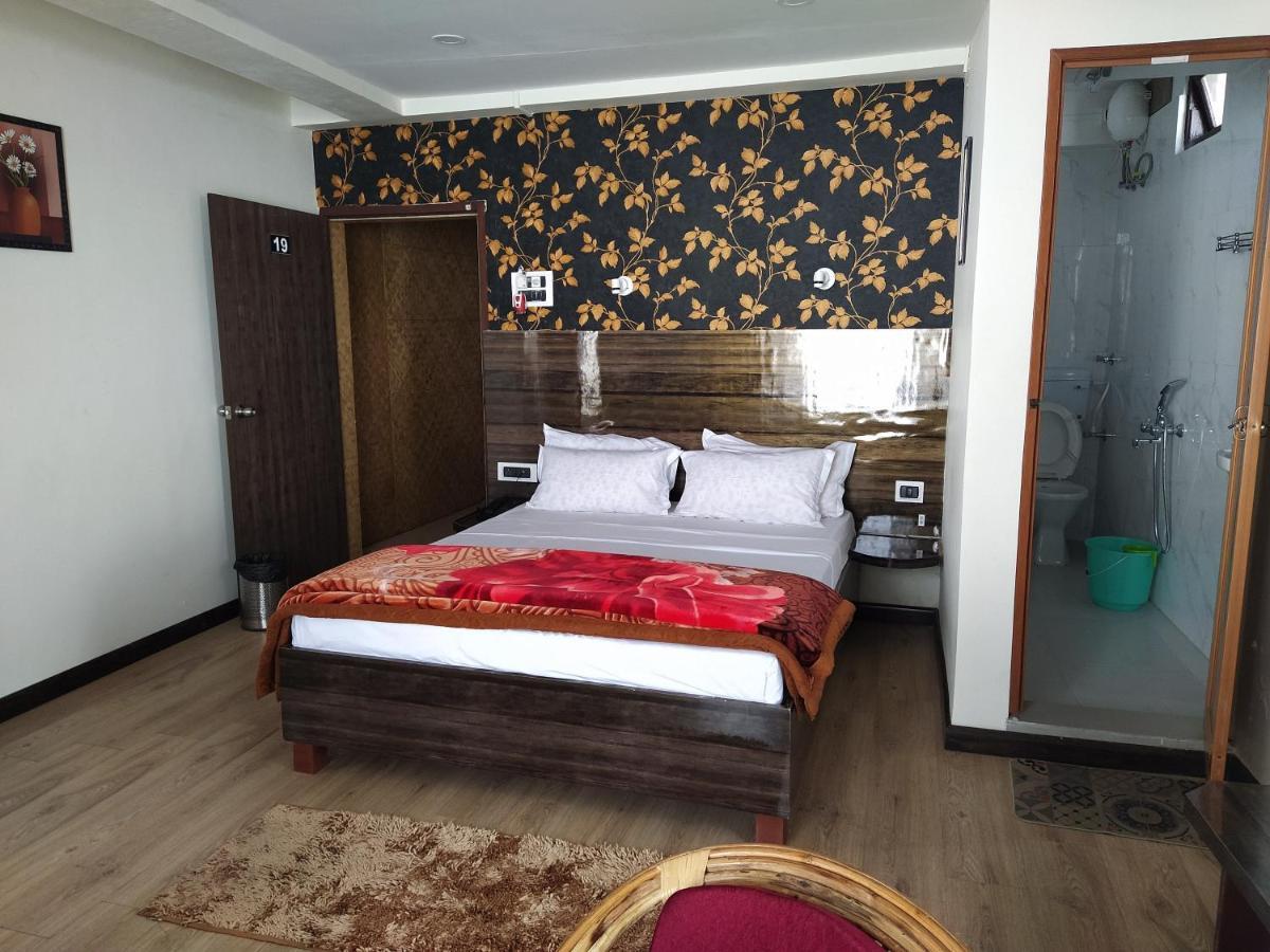 The Kaizer Valley Hotel