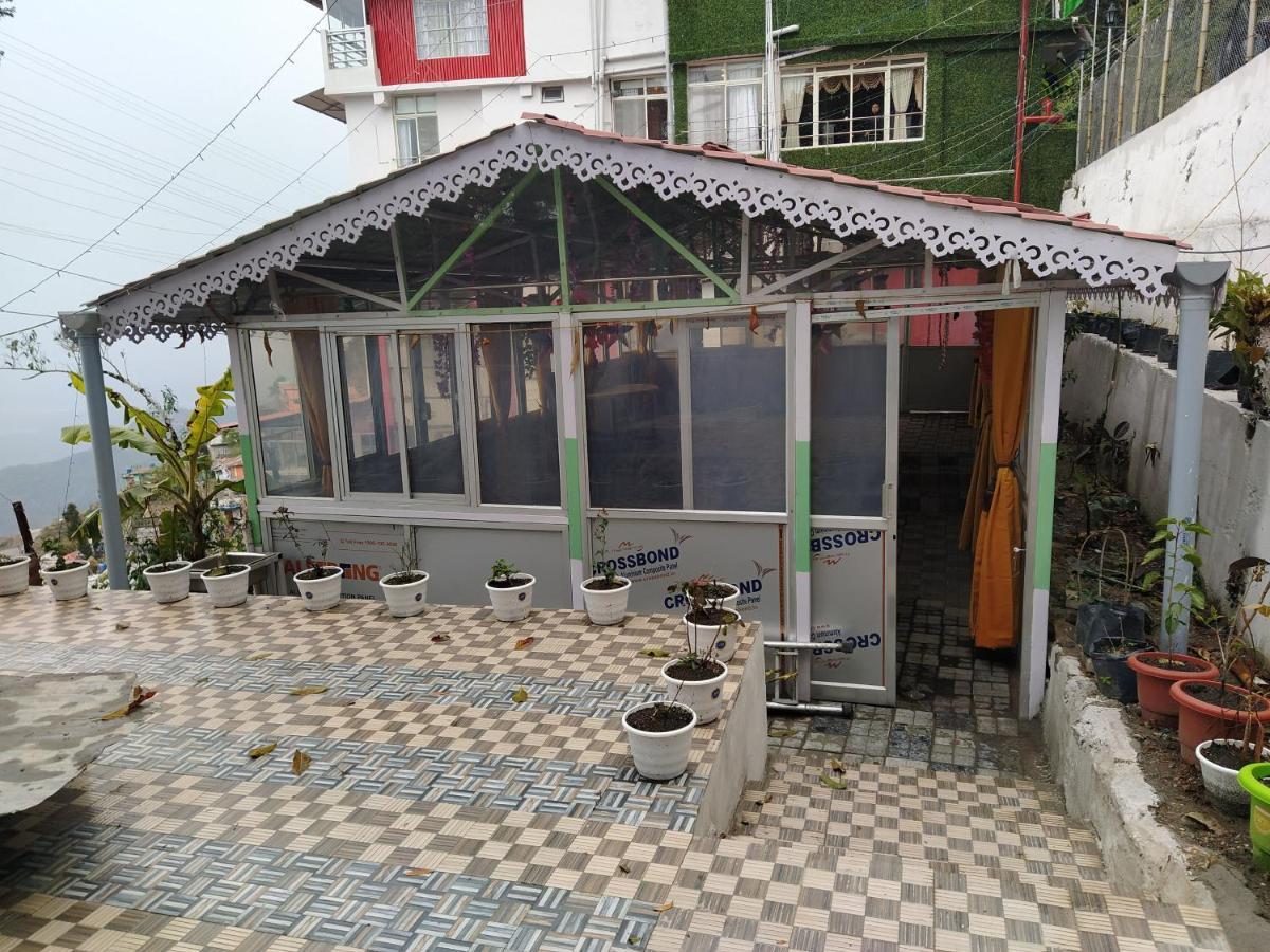 Hotel The Kaizer Valley Kurseong